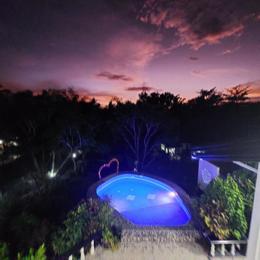 Matteo'S Hus Villa Rental Zamboanguita  Buitenkant foto